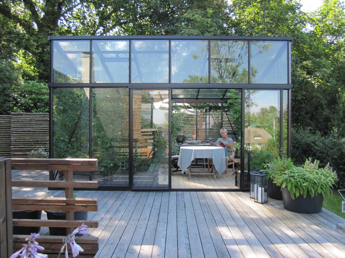 The Ultimate Guide to Greenhouse Gardening Benefits