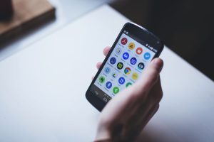 Android apps on Intel Googlebooks: The Real Struggle Ahead